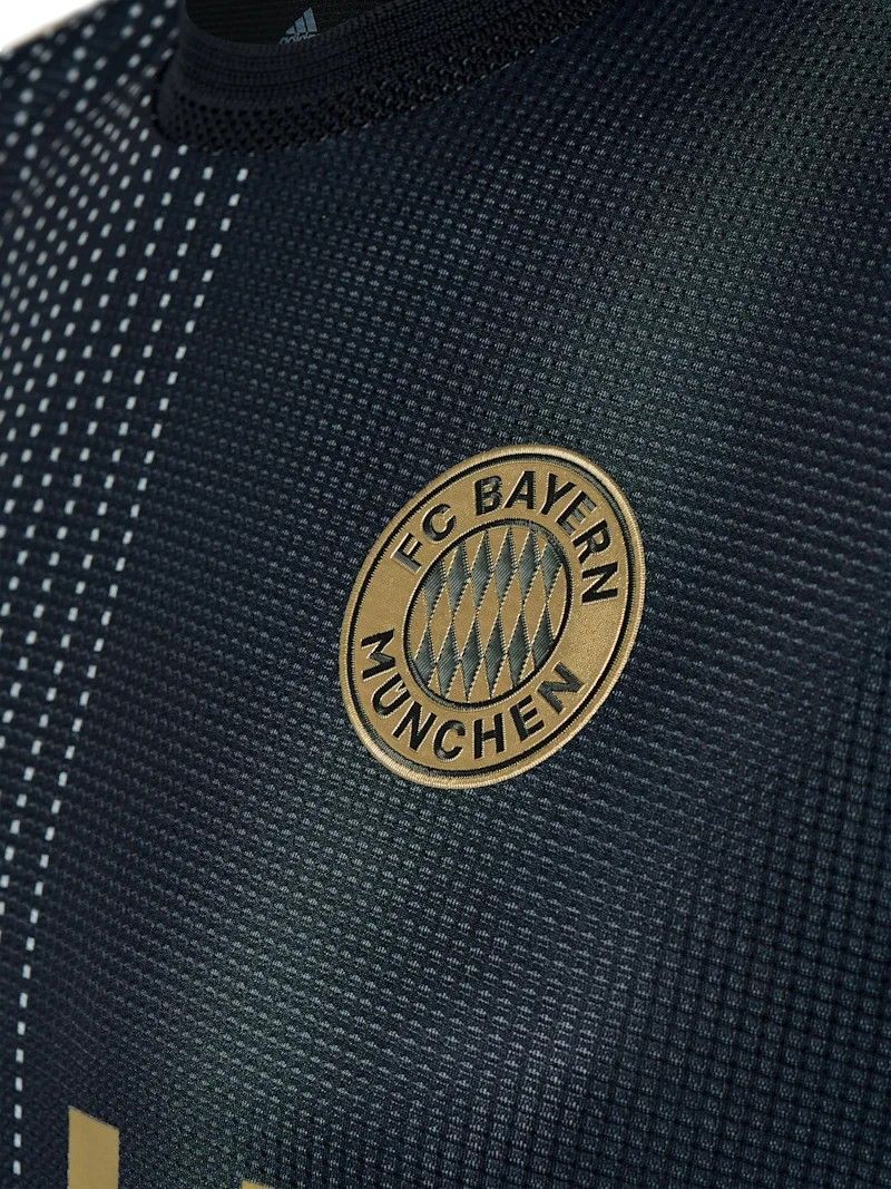 Bayern München uitshirt seizoen 2021/2022