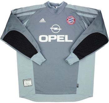 Bayern München keepershirt seizoen 2001/2002